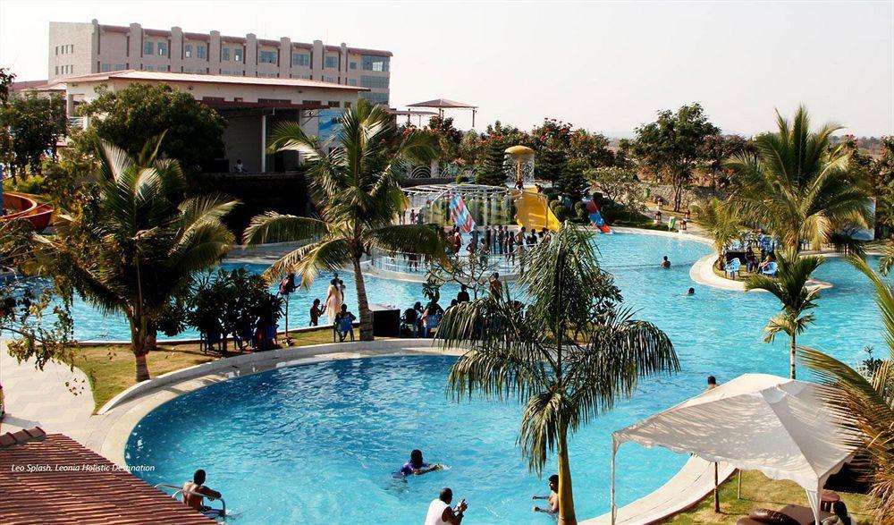 โอ บิซ พรีเมียร์ แอท ลีโอเนีย Hotel ไฮเดอราบัด ภายนอก รูปภาพ