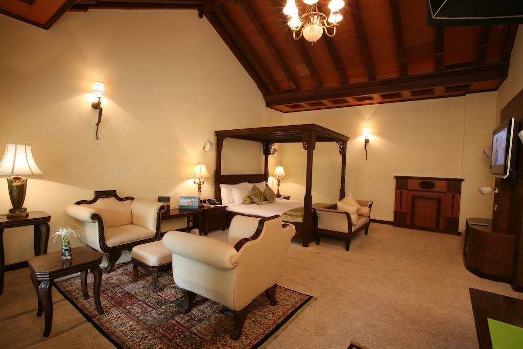 โอ บิซ พรีเมียร์ แอท ลีโอเนีย Hotel ไฮเดอราบัด ภายนอก รูปภาพ